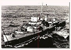 USS Otter DE 210